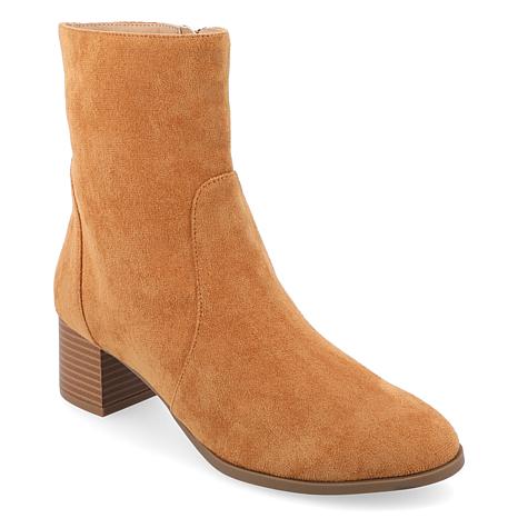 Journee Collection Womens Tru Comfort Foam Wide Width Hayven Booties - Tan - 6w