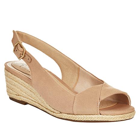 socialite lifestride slingback sandal