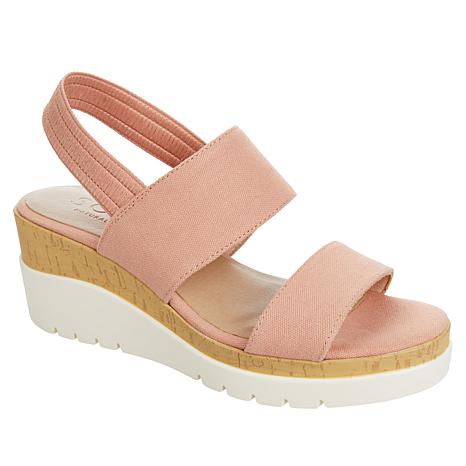 naturalizer nude wedge