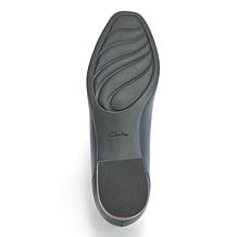 "As Is" Clarks Collection Juliet Echo Leather Loafer