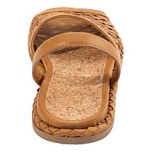"As Is" Kenneth Cole Reaction Saavi Flat Sandal