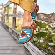 Born® Bandy Blanket Clog