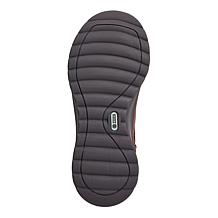 BZees Gates Machine Washable Bootie