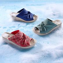 Bzees Sandbar Machine Washable Stretch Fabric Knotted Sandal