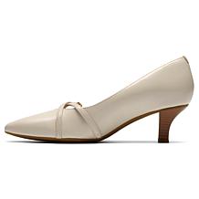 Clarks Collection Kepley Star Leather Pump