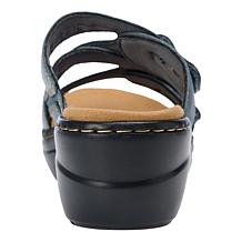 Clarks Collection Merliah 2 Cove Heritage Casual Wedges