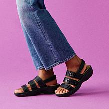 Clarks Collection Merliah2 Bali Leather Slingback Wedge Sandals