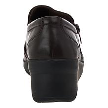 Clarks Suttyn Zip Bootie