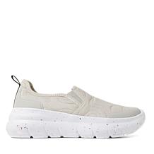 Dearfoams Women's Lightweight All Day Comfort Sneaker - Crimson