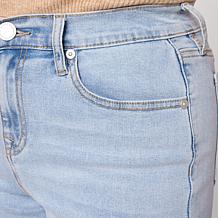 DG2 by Diane Gilman Virtual Stretch Straight Crop Jean