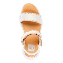 dv Dolce Vita Frenchii Adjustable Sandal
