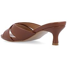 Journee Collection Women's Berkly Pumps