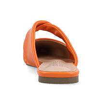 Journee Collection Women's Enniss Mule Flats