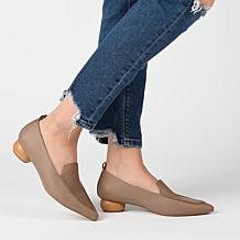 Journee Collection Womens Maggs Flat
