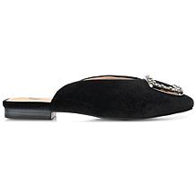 Journee Collection Womens Sonnia Flat