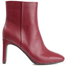 Journee Collection Womens Tru Comfort Foam Sarla Bootie