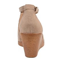 Journee Collection Womens Tru Comfort Foam Wide Width Kedzie Wedge