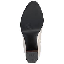 Journee Collection Womens Tru Comfort Foam Wide Width Romer Booties