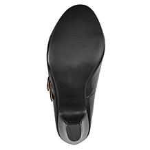 Journee Collection Women's Wendy-09 Pump