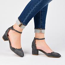 Journee Collection Women's Wide-Width Edna Pump