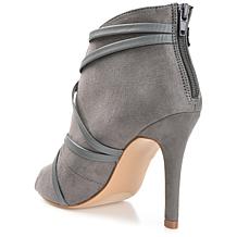 Journee Collection Women's Wide Width Samara Bootie