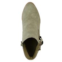 Journee Collection Women's Wide Width Vally Bootie