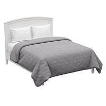 Lavish Home Solid Color Bed Quilt - King