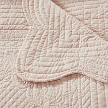Madison Park Tuscany Oversized Quilted Scalloped Throw - Blush, 60x72"