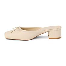 Matisse Basilio Mule