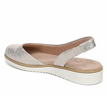 Naturalizer Idea D'Orsay Slingback Flat Shoe