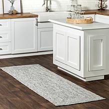 nuLOOM 2' 6" x 6' Wynn Braided Indoor/Outdoor Area Rug
