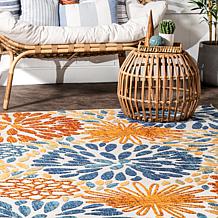 nuLOOM 2' 6" x 8' Monique Floral Indoor/Outdoor Area Rug