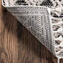 nuLOOM 5' 3" x 7' 7" Ansley Moroccan Lattice Tassel Area Rug 