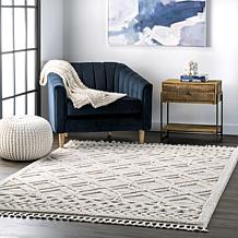 nuLOOM 7' 10" x 10' 10" Ansley Moroccan Lattice Tassel Area Rug