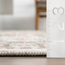 nuLOOM Becca 4' x 6' Traditional Tiled Area Rug