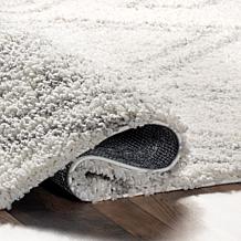 nuLOOM Iola Geometric Shag 5' 3" x 7' 6" Area Rug 