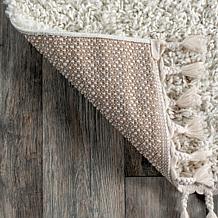 nuLOOM Neva Modern Tasseled Shag 4' x 6' Area Rug 