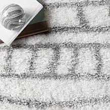 nuLOOM Renata 5' 3" x 7' 6" Moroccan Shag Area Rug