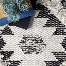 nuLOOM Savannah Moroccan Tasseled Wool Area Rug - 6' x 9' - Black