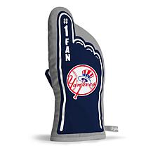Officially Licensed MLB #1 Oven Mitt - New York Yankees