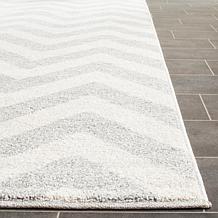 Safavieh Amherst Rosie 2-1/4' x 7' Rug