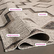 Safavieh Courtyard Aidan 4' X 5'-7" Indoor/Outdoor Rug