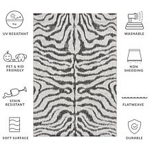 Safavieh Courtyard Hazel 4'-5" X 6'-5" Rug