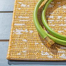 Safavieh Courtyard Scarlet 6'-7" X 9'-6" Rug