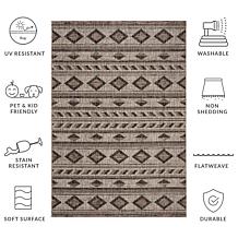 Safavieh Courtyard Theodore 5'-3" X 7'-7" Rug