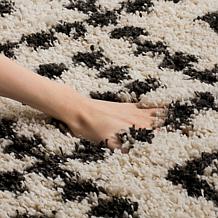 Safavieh Moroccan Fringe Shag Mariam Rug - 4' x 6'