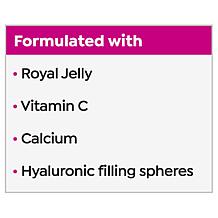 Signature Club A Vitamin C Day and Night Skin Care Must-Haves