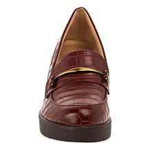 SOUL Naturalizer® Loafer Slip On