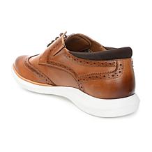 Thomas & Vine Men's Savage Embossed Wingtip Derby