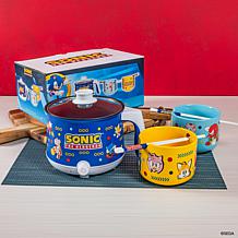 Uncanny Brands Sonic The Hedgehog Hot Pot with Ramen Bowls